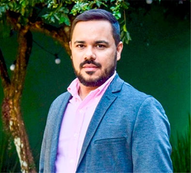 Margley M. Moura Jr.
